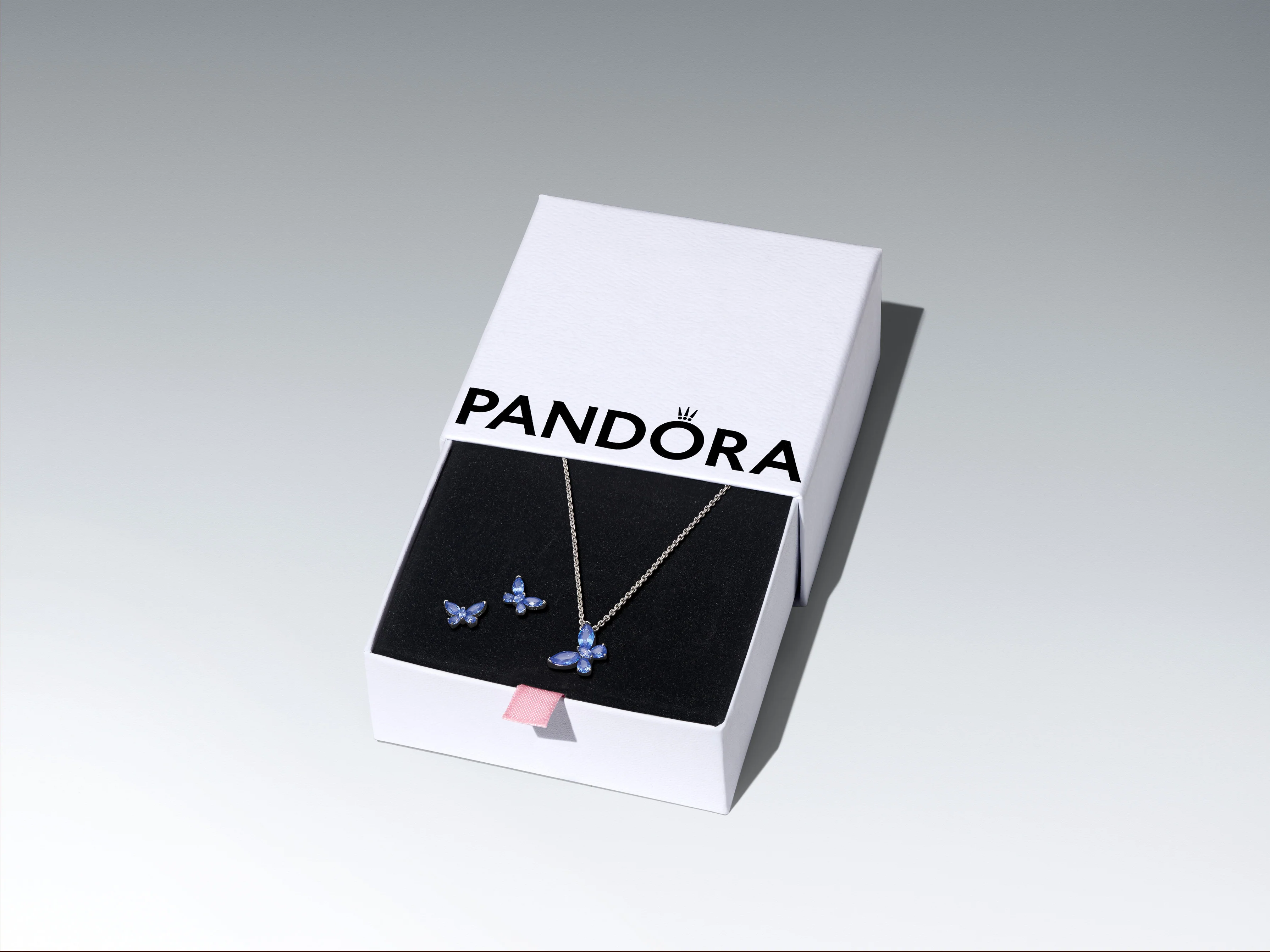 Butterfly Sterling Silver Collier With Cornflower Blue Crystal And Clear Cubic Zirconia - Image 3
