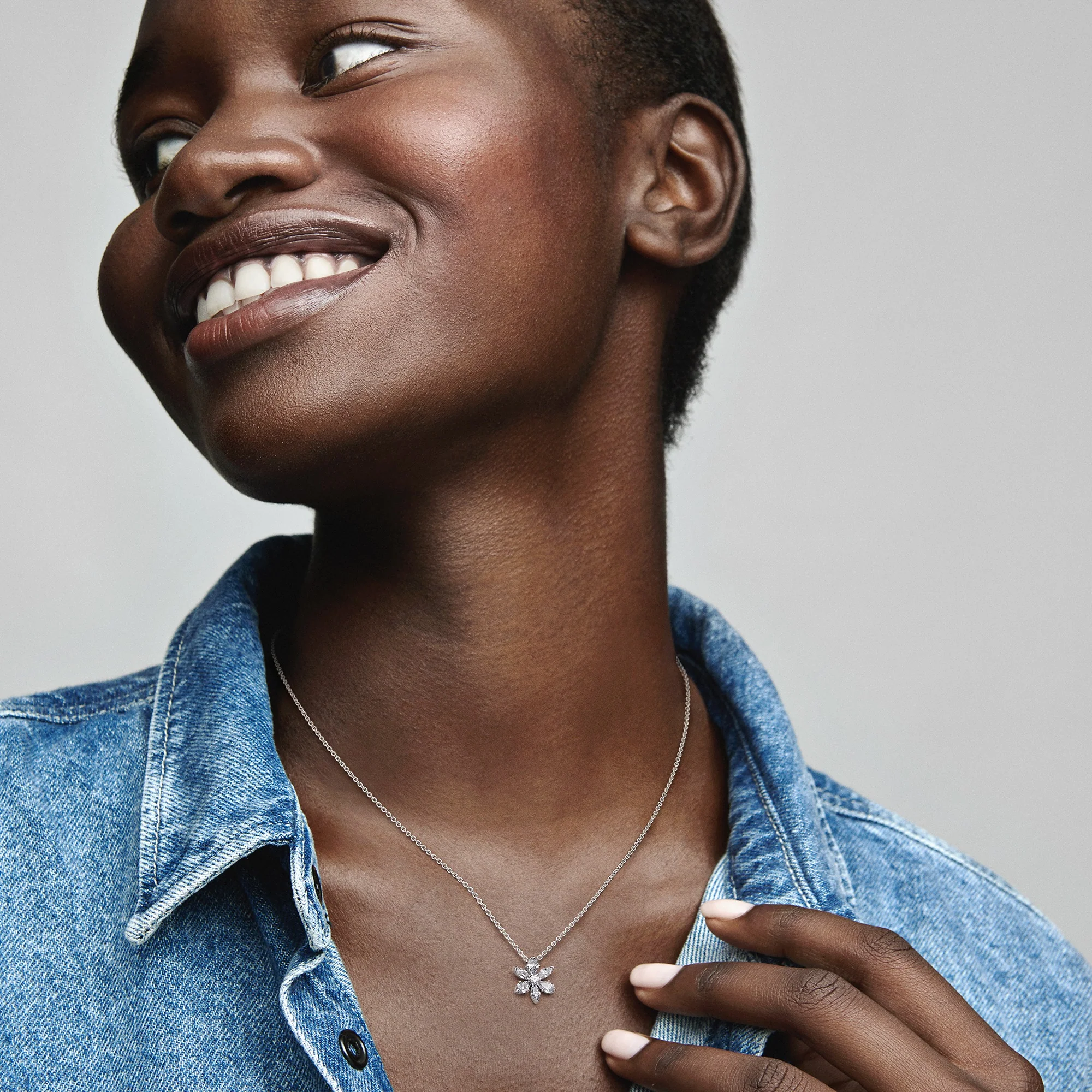 Herbarium Cluster Sterling Silver Collier With Clear Cubic Zirconia - Image 3