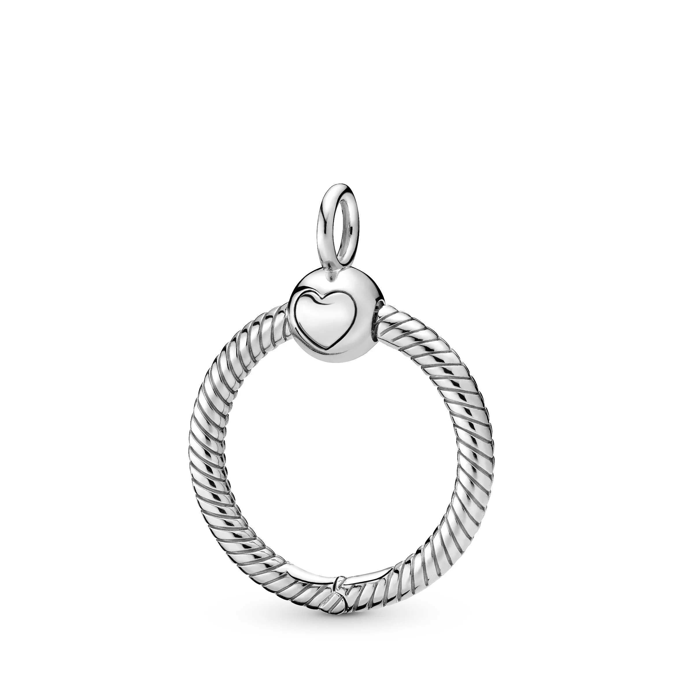Small Sterling Silver O Pendant